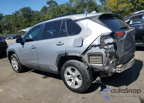2019 Toyota Rav4 Xle from USA, damaged, VIN JTMW1RFV7KD017047